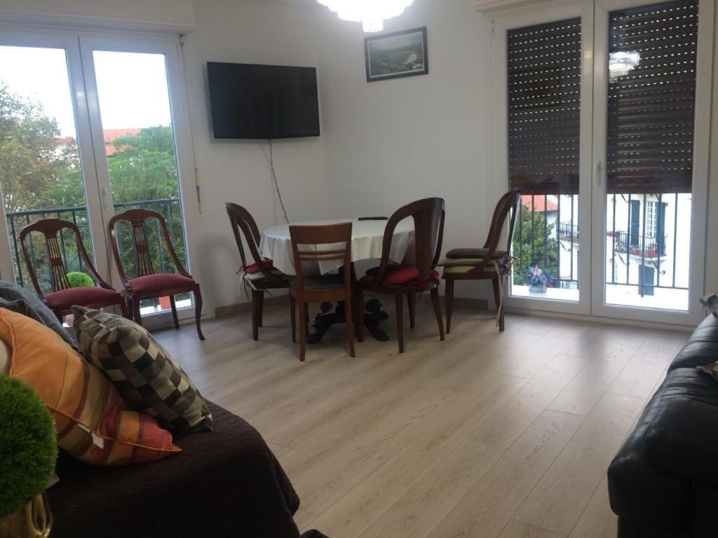 Atico En Esquina A Rotonda Apartment Hendaye