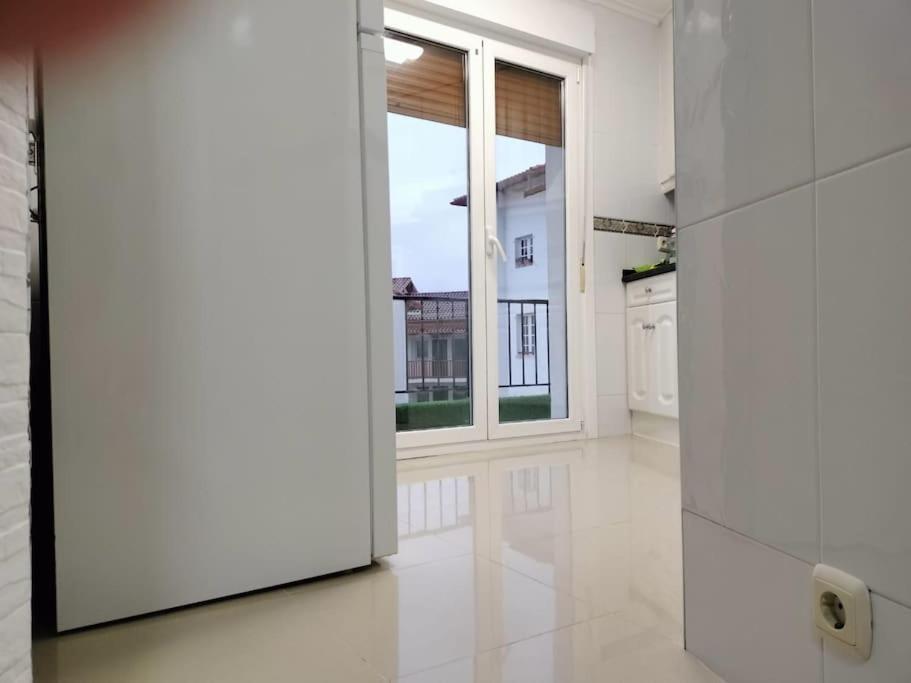 Atico En Esquina A Rotonda Apartment Hendaye